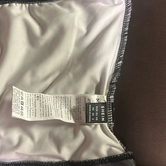 Light gray shein tube top - Picture 2 of 2